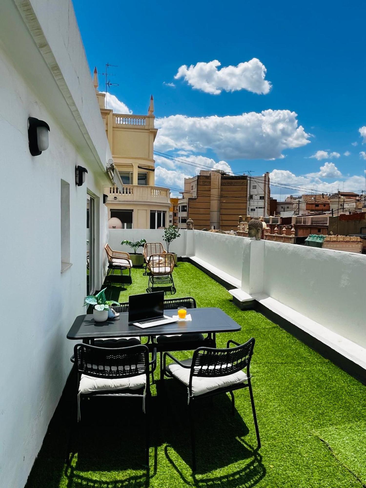 Ferienwohnung Travel Habitat - Centro Valencia Exterior foto